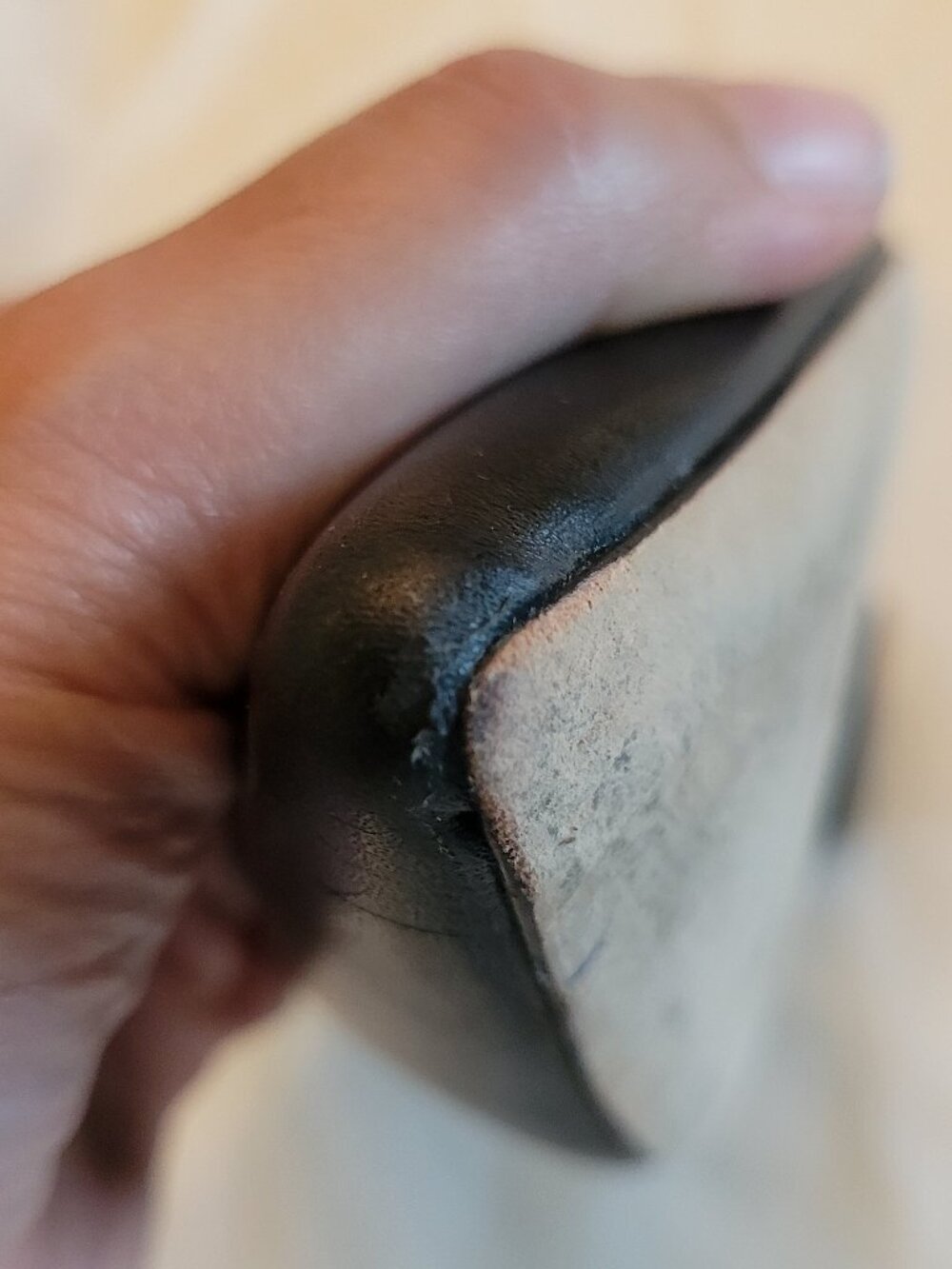 Marc Fisher LTD Black Leather Pointed Toe Block Heel Pumps Leather Sole Size 9M - Picture 3 of 8